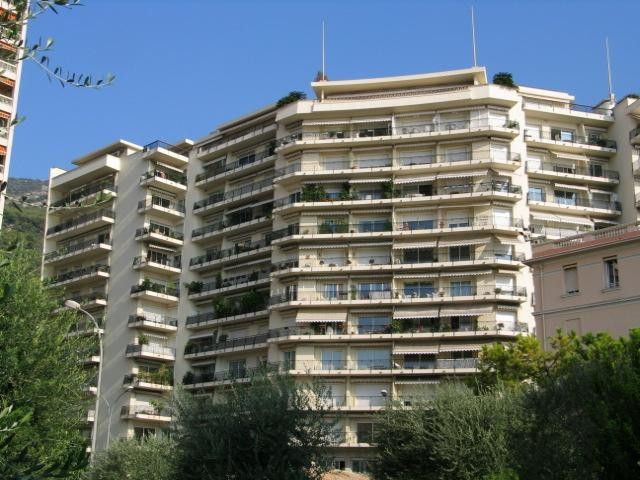 EN PLEIN COEUR DE MONTE CARLO ‟LE CONTINENTAL‟      2 PIECES RENOVE - Properties for sale in Monaco
