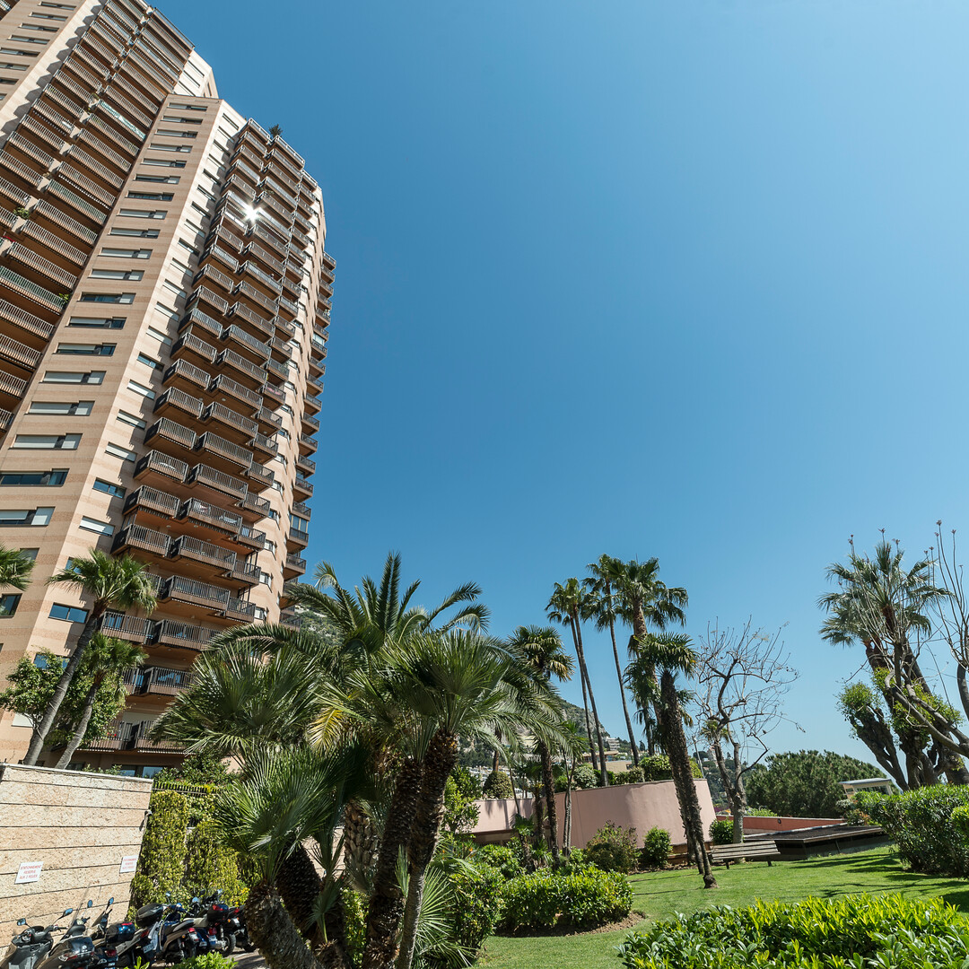 Grand emplacement fermé dans le Parc Saint Roman - Properties for sale in Monaco