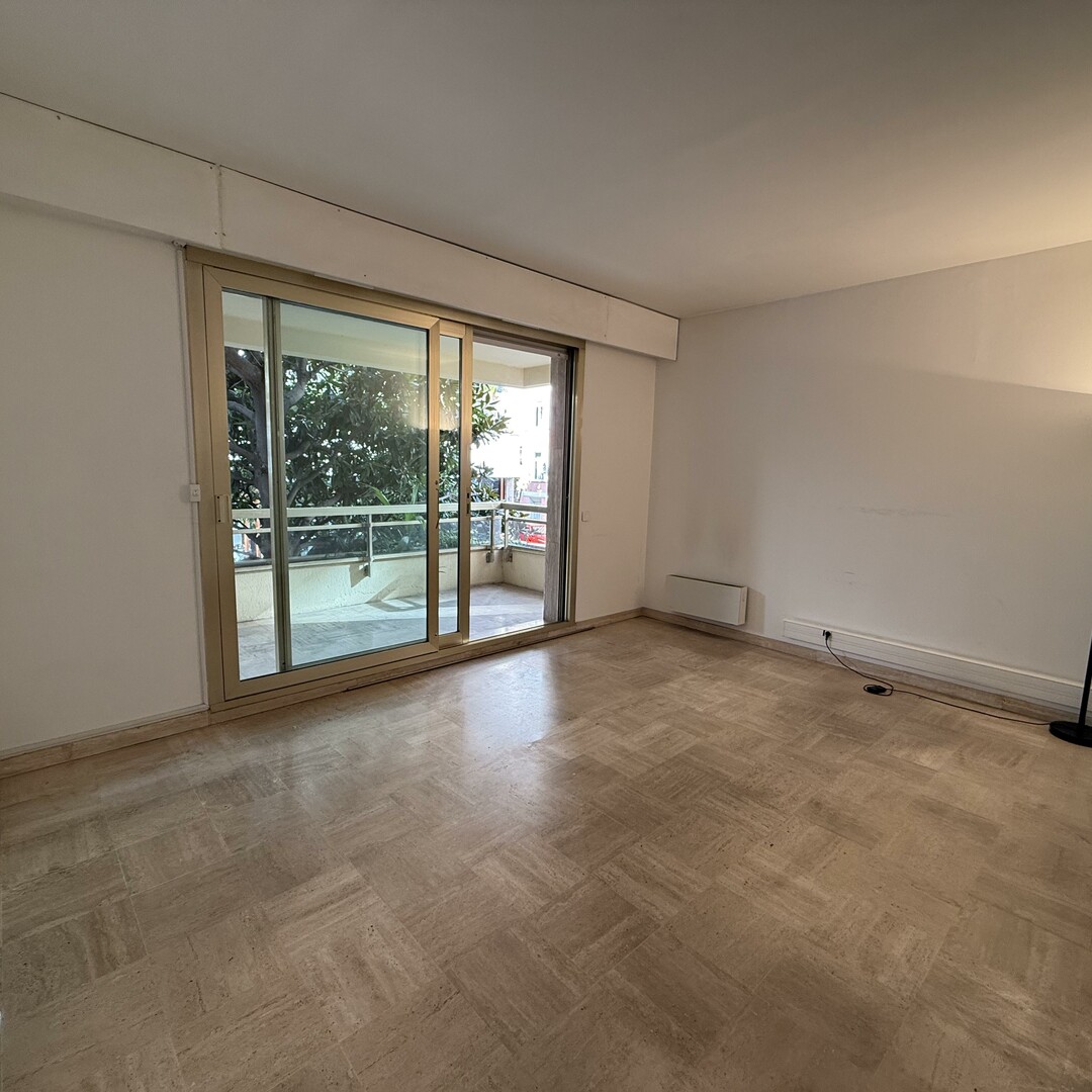 2-room apartment at Château Amiral - Properties for sale in Monaco