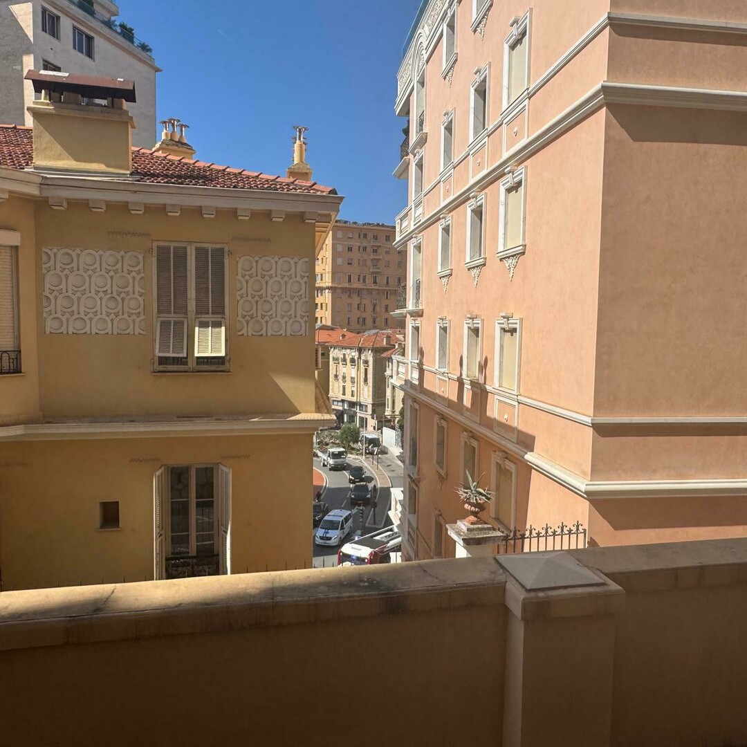 MONTE CARLO / 2 ROOMS / FREE OF LAW - Properties for sale in Monaco