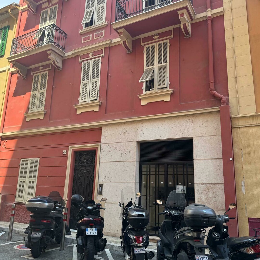 CONDAMINE / STUDIO WITH LAW 1291 / TO RENOVATE - Properties for sale in Monaco