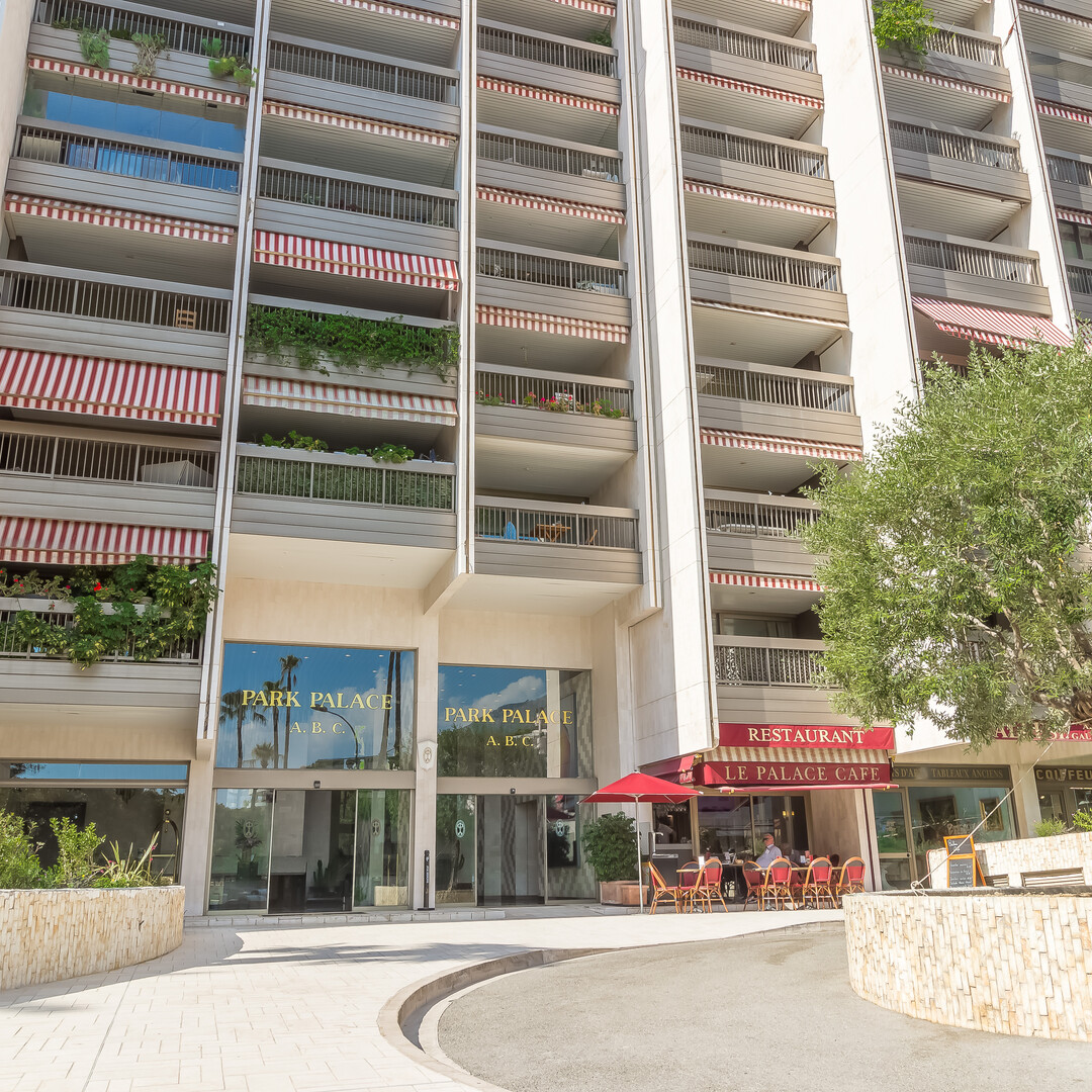 GOLDEN SQUARE - 1 BEDROOM APARTMENT - PARK PALACE - Properties for sale in Monaco