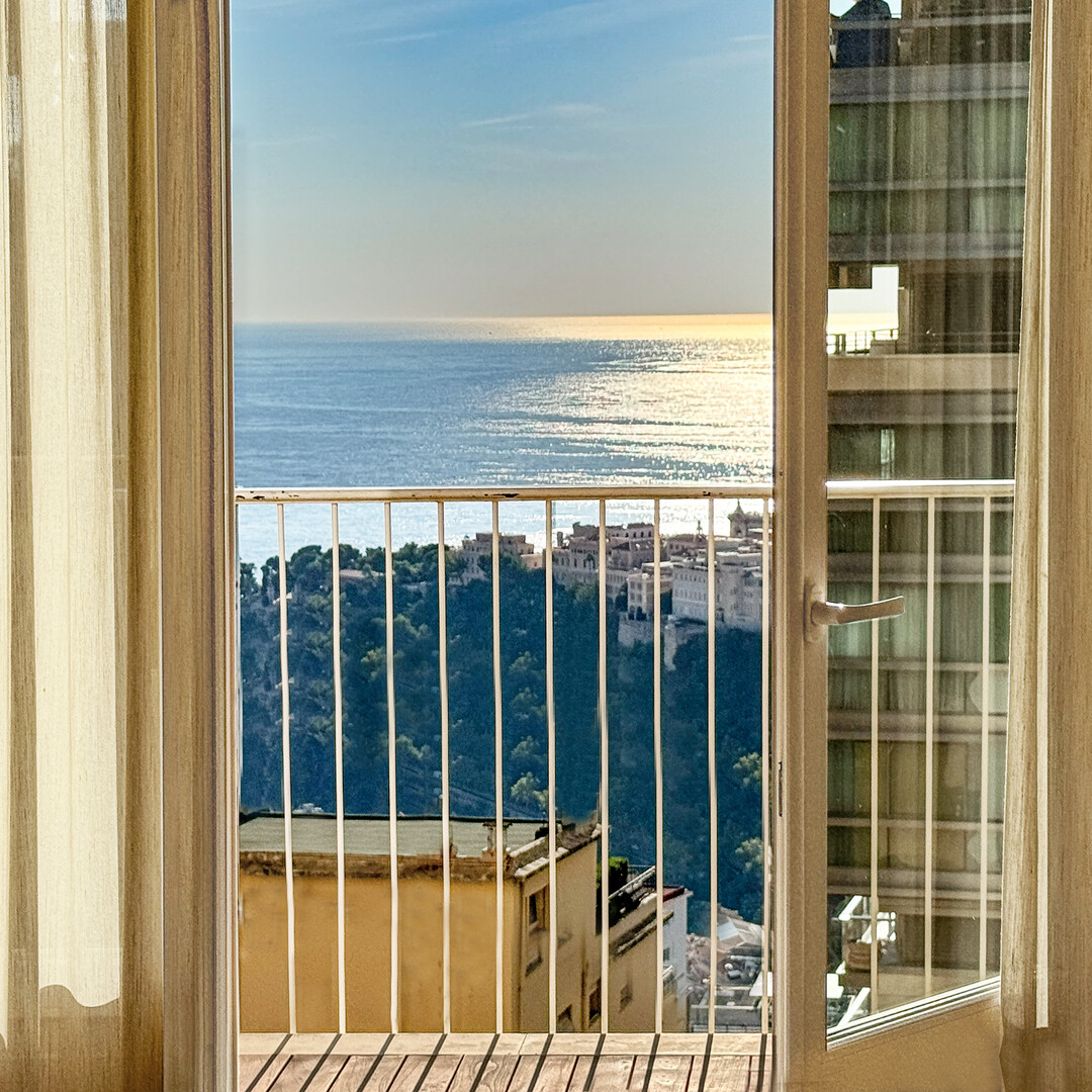 BERMUDA - BEAUTIFUL BRIGHT 2 BEDROOM APARTMENT - Properties for sale in Monaco
