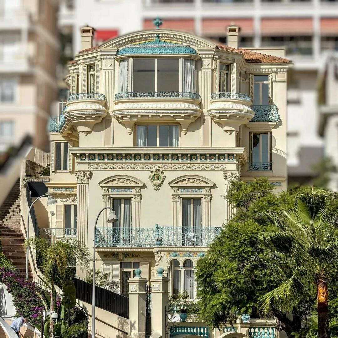 SOLE AGENT- EXCEPTIONAL BELLE EPOQUE VILLA - Properties for sale in Monaco