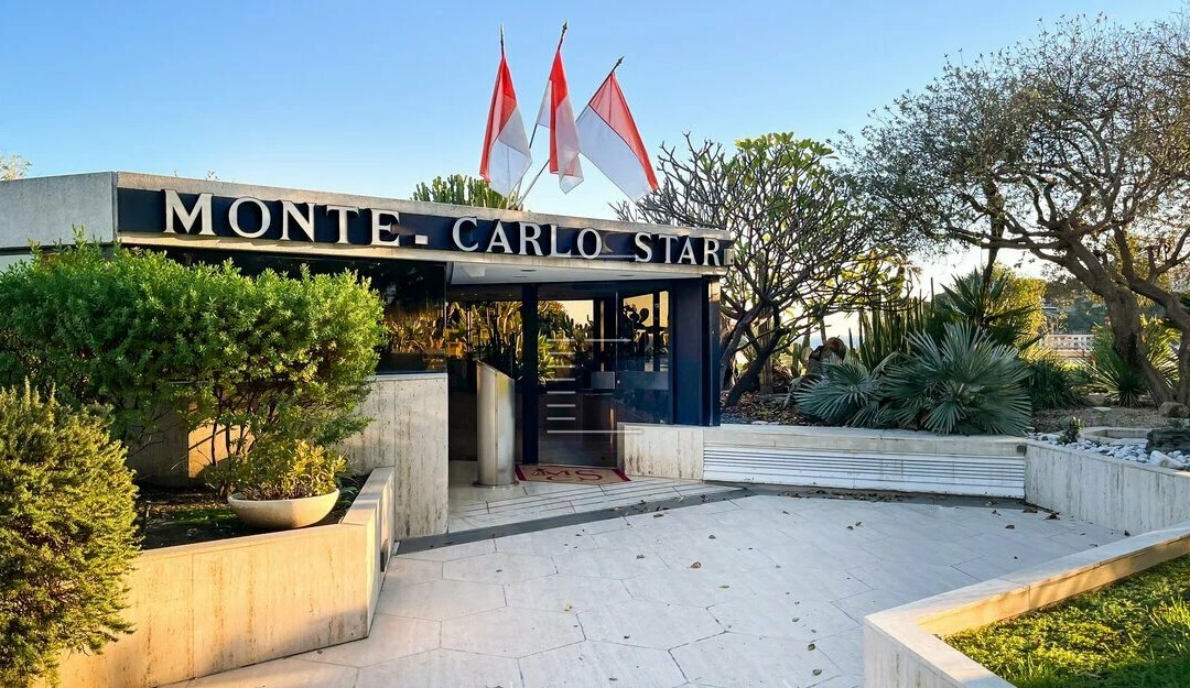 MONTE CARLO STAR - 2 BEDROOM APARTMENT FOR RENOVATION - Properties for sale in Monaco