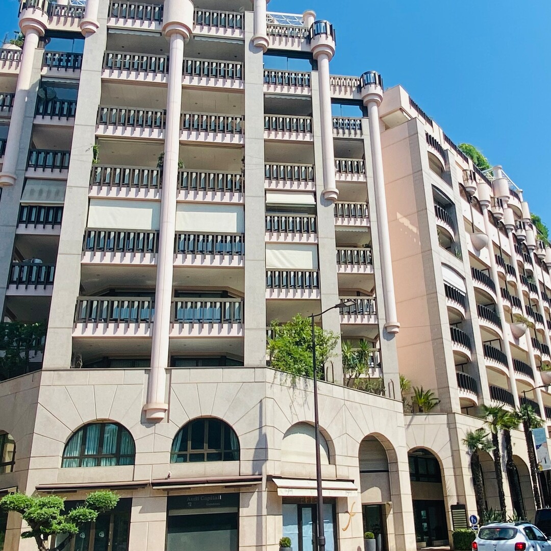 CARRE D'OR - SUPERB OFFICE IN A LUXURY RESIDENCE - Properties for sale in Monaco