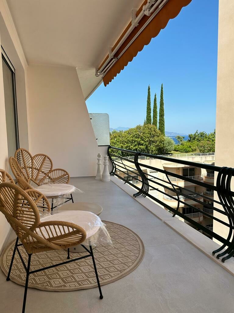 EXOTIC GARDEN | THE PLATI | 2 ROOMS - Properties for sale in Monaco