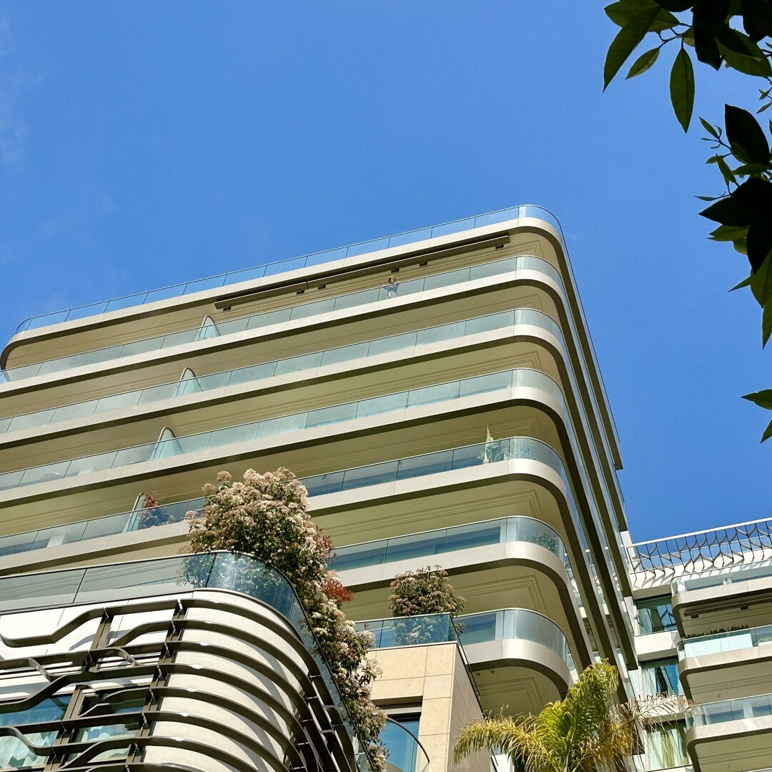 Spacious and luxurious studio in the heart of La Condamine - Properties for sale in Monaco