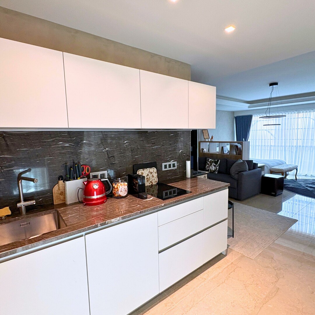 Spacious and luxurious studio in the heart of La Condamine - Properties for sale in Monaco