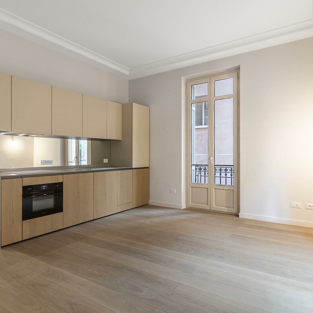 Monte-Carlo | 2-bedroom renovated apartment | Sole agent - Properties for sale in Monaco