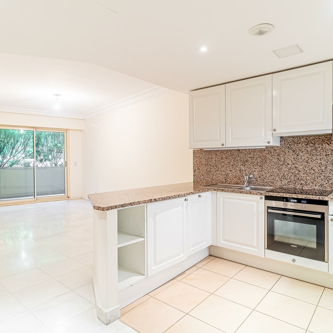 1-BEDROOM APARTMENT CLOSE TO THE BEACH - Properties for sale in Monaco