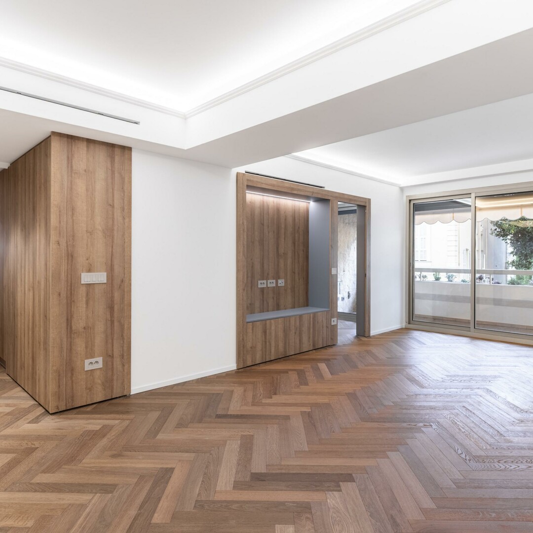 Renovated modern 2-Bed/2-Bath | Parking | Condamine - Properties for sale in Monaco