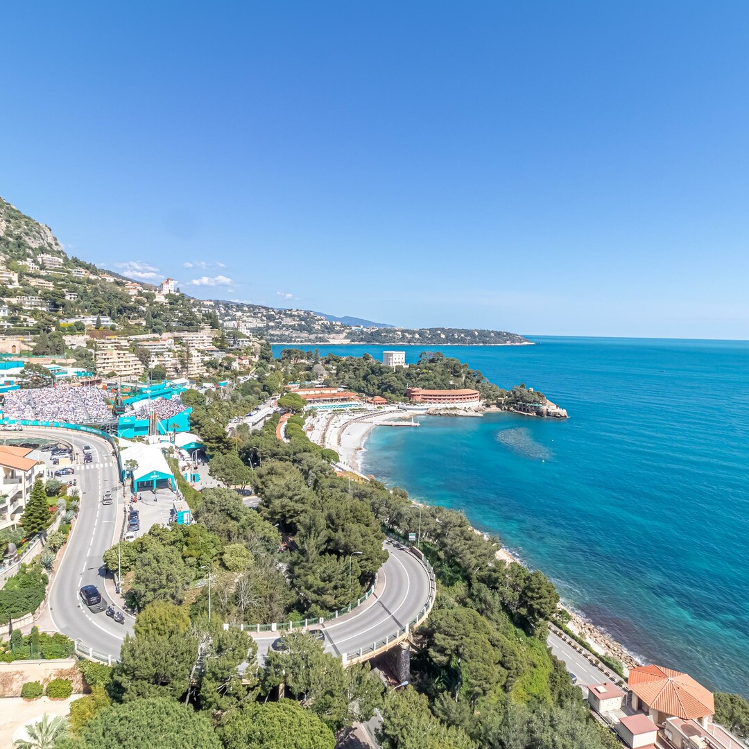 Unique opportunity, Rare 3-bedroom/3-bathroom, Bd du Larvotto - Properties for sale in Monaco
