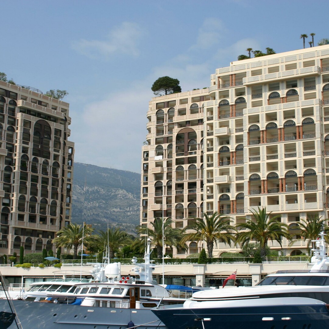 ELEGANT 2-BEDROOM APARTMENT WITH SEAVIEW - Properties for sale in Monaco