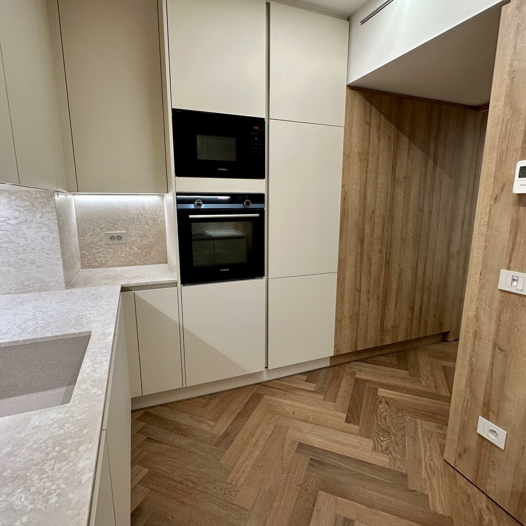 Renovated modern 2-Bed/2-Bath | Parking | Condamine - Properties for sale in Monaco