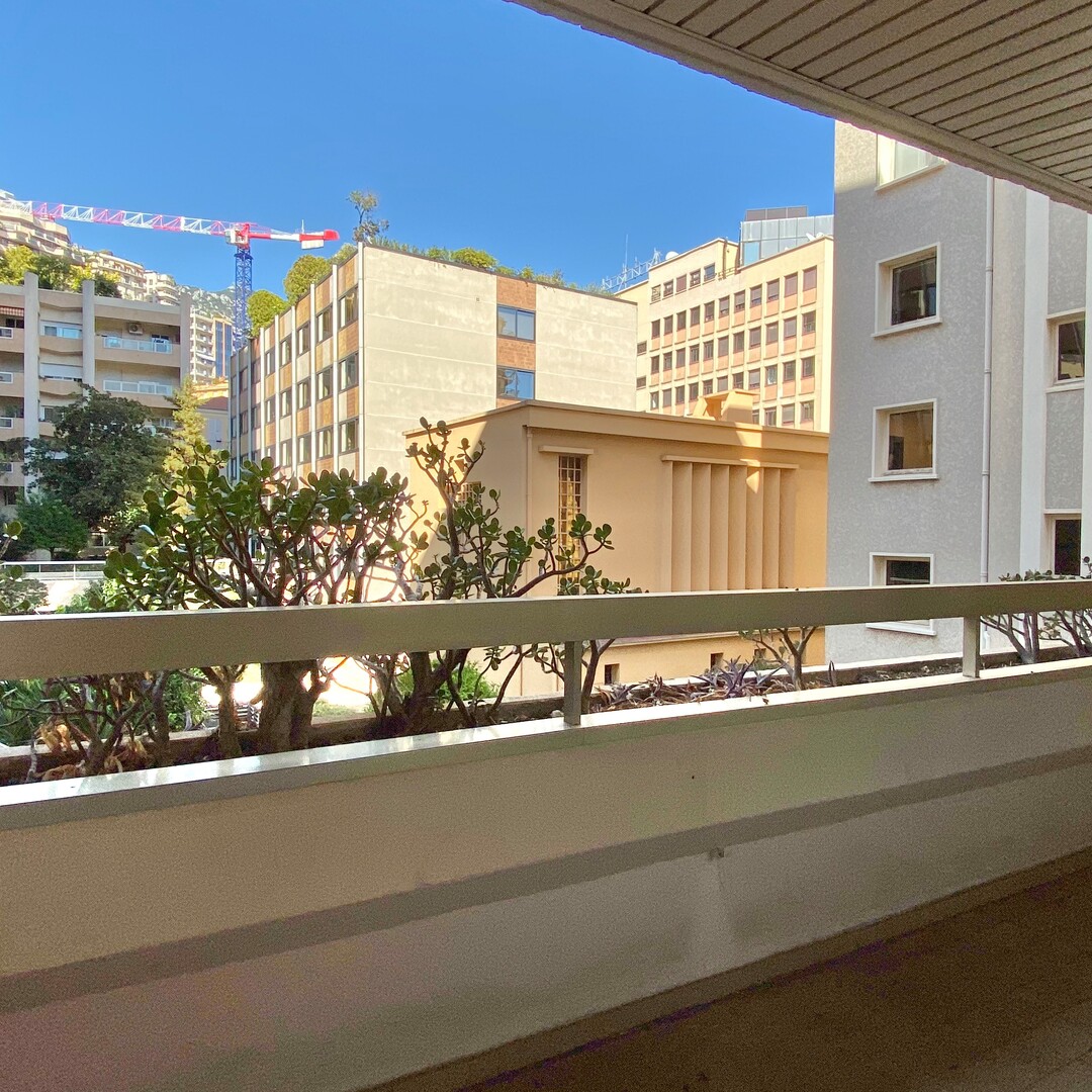 MONACO CONDAMINE SUFFREN 2 ROOMS MIXED PARKING - Properties for sale in Monaco