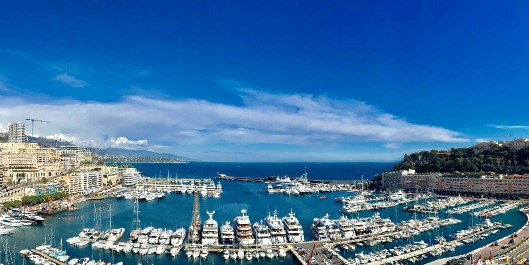 MONACO BRISTOL WITH PORT HERCULE VIEW AND FORMULA 1 GRAND PRIX - Properties for sale in Monaco