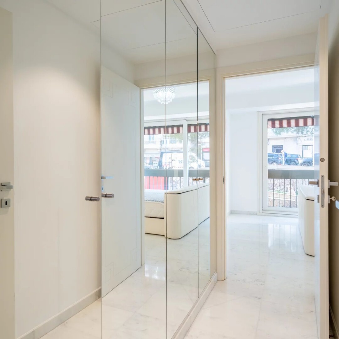 PARK PALACE -  Carré d'Or - Bright 2-Room Flat - Properties for sale in Monaco