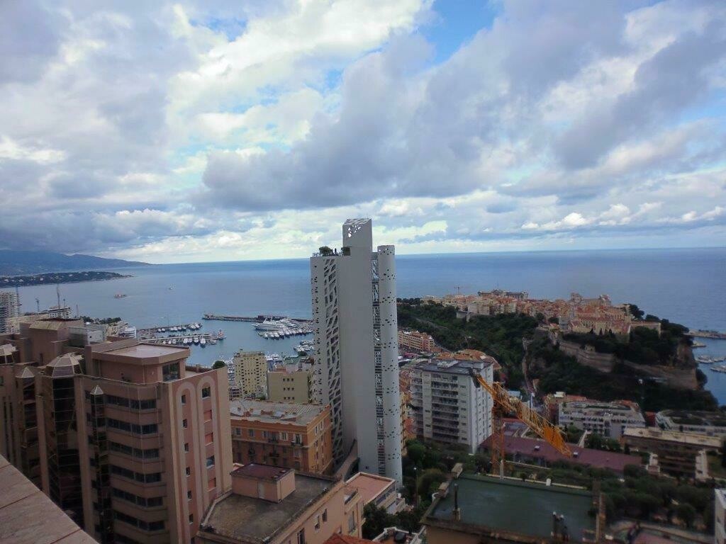 MAGNIFICENT 3/4 ROOM APARTMENT WITH DOUBLE EXPOSURE AND SEA VIEW - Properties for sale in Monaco