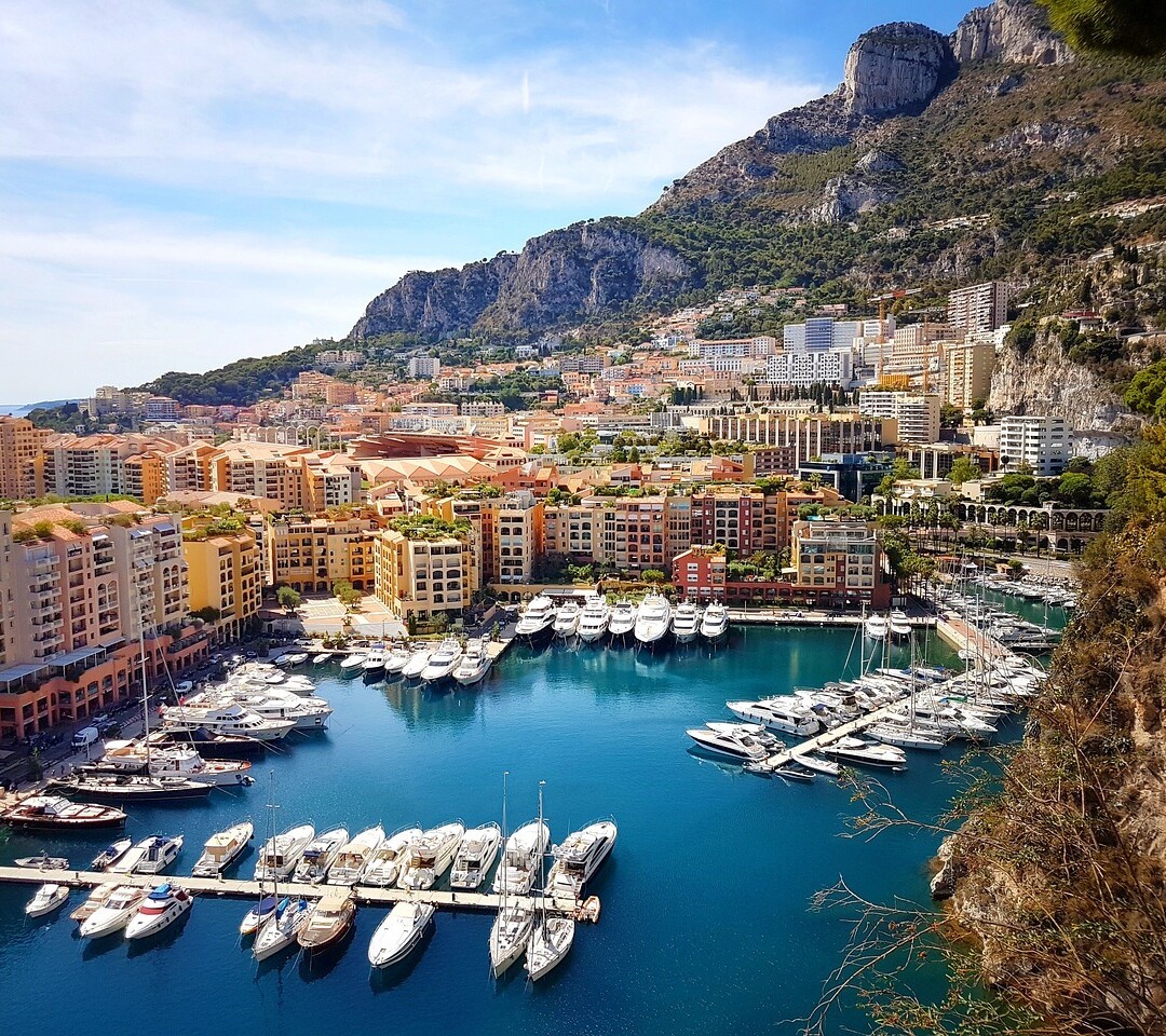 Detached office with shop window, ideal rental yield - Properties for sale in Monaco
