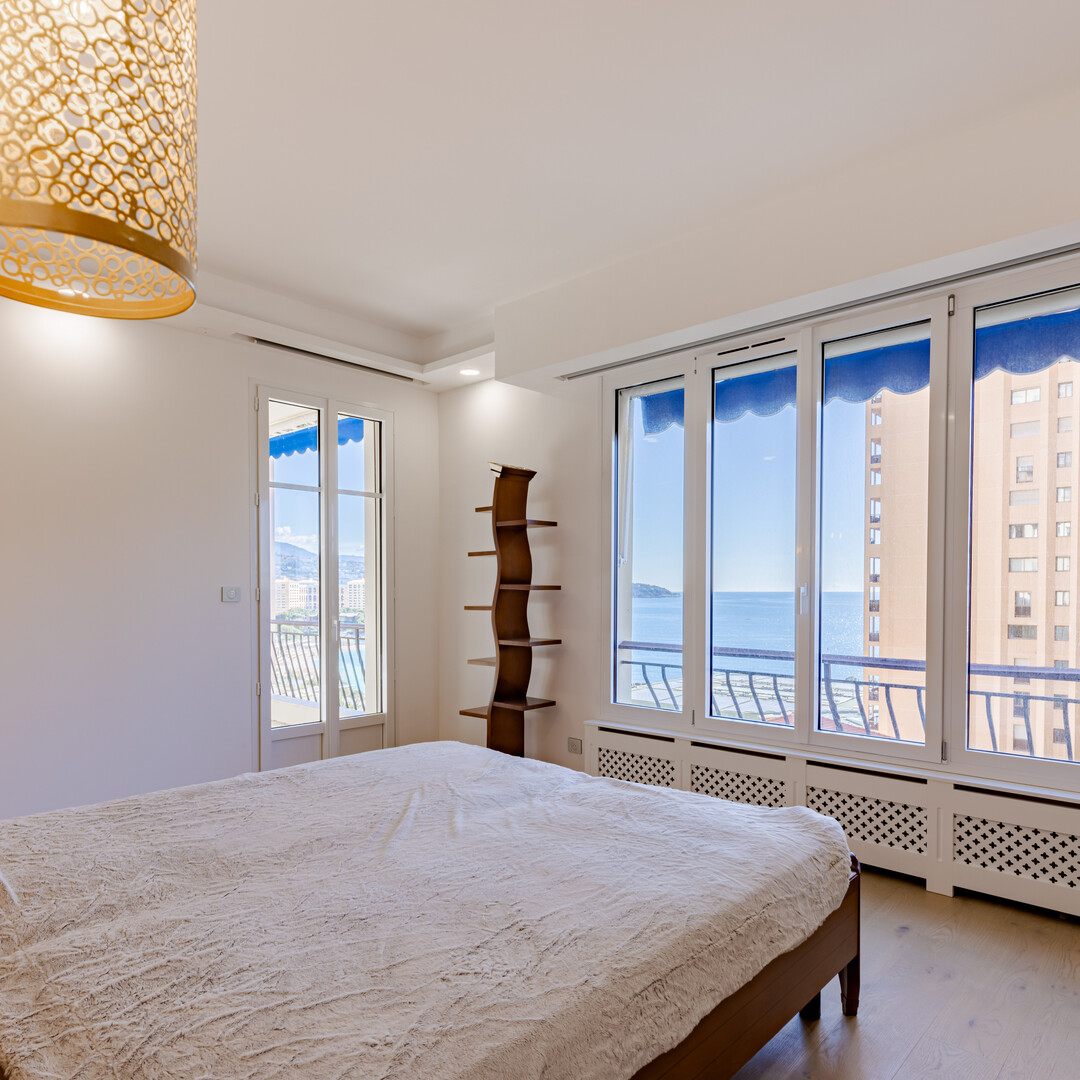 3 BEDROOM RENOVATED - SEA VIEW - Properties for sale in Monaco