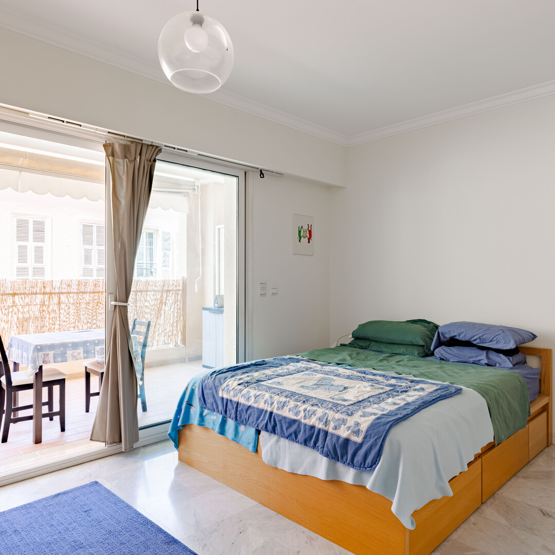 STUDIO WITH TERRACE - Properties for sale in Monaco