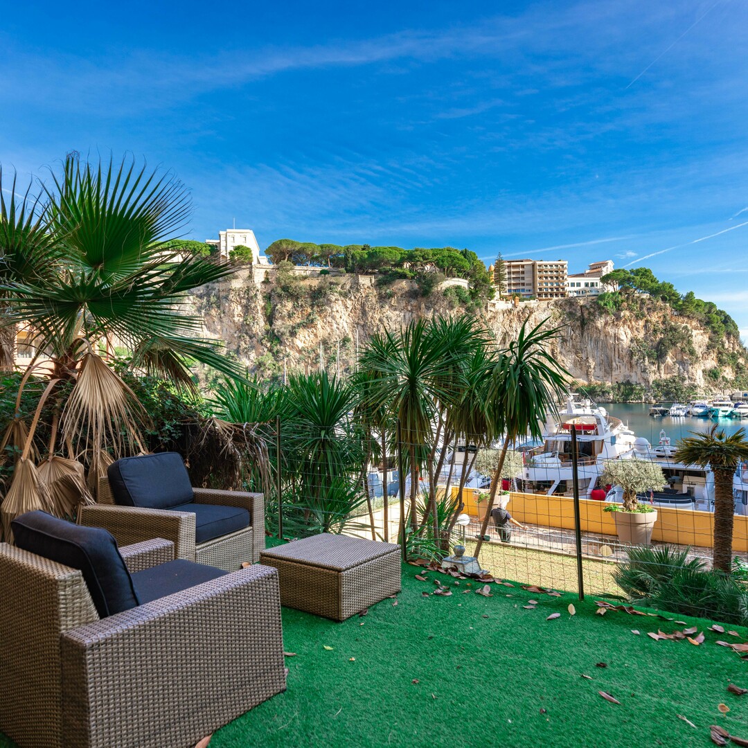 CHARMING 2 ROOM APARTMENT WITH GARDEN SEA VIEW - Properties for sale in Monaco