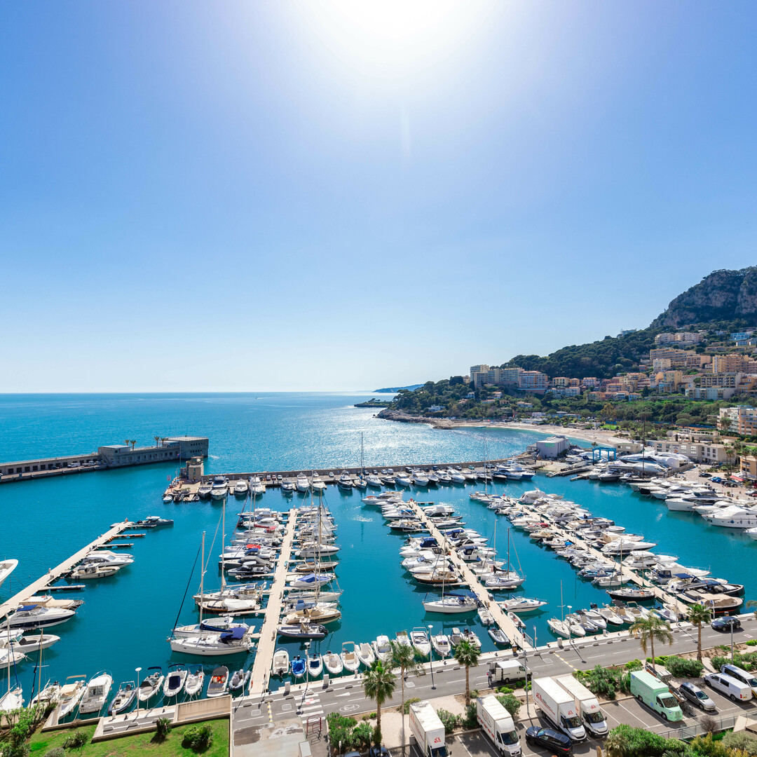 LARGE 3 BEDROOM WITH SEA VIEW - Properties for sale in Monaco