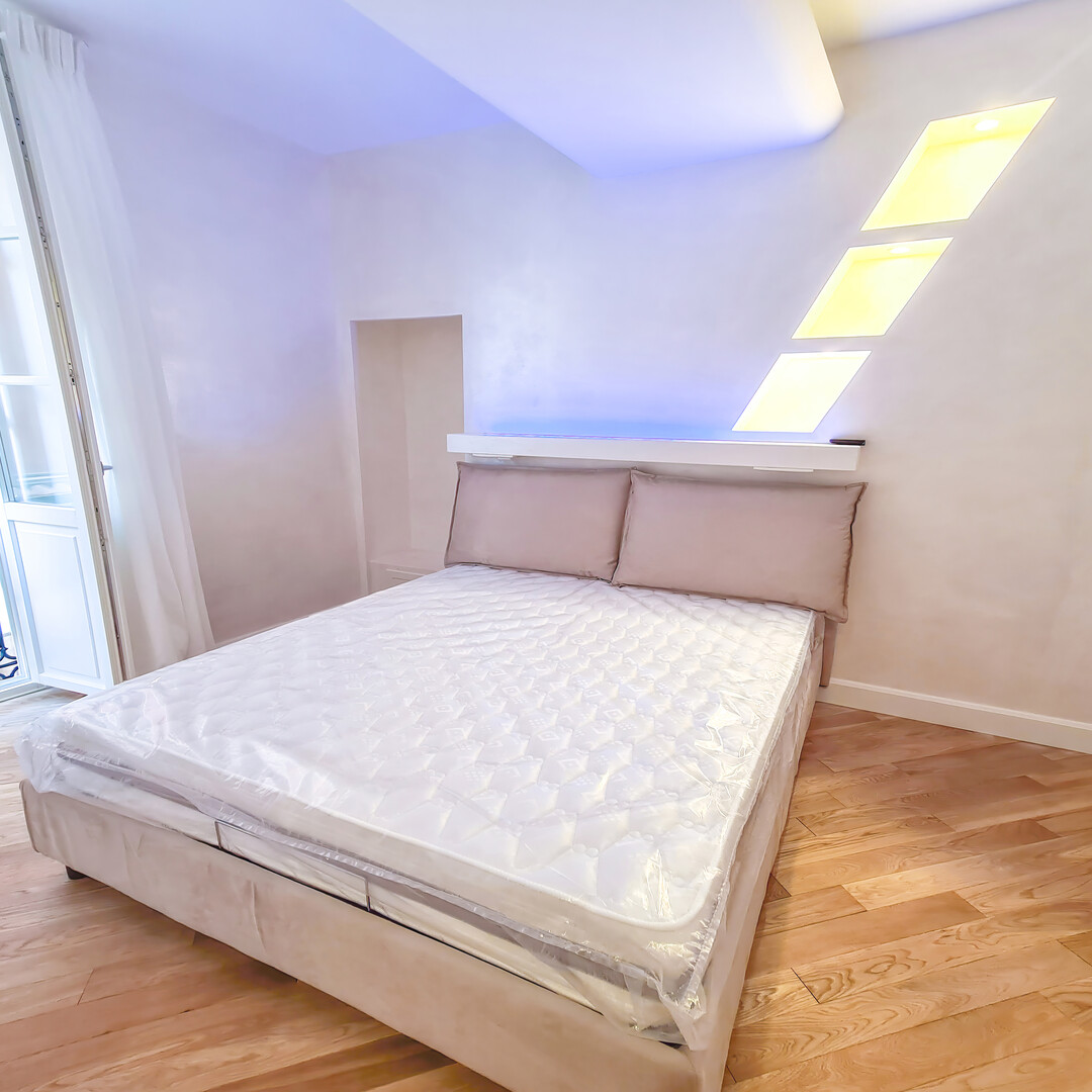 2 BEDROOMS RENOVATED - MONACO-VILLE - Properties for sale in Monaco