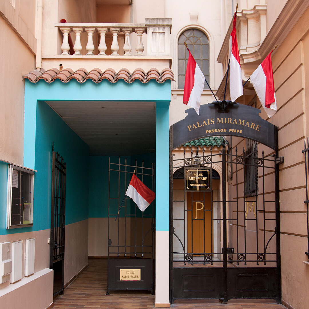 Maid room's room in the center of Monte-Carlo