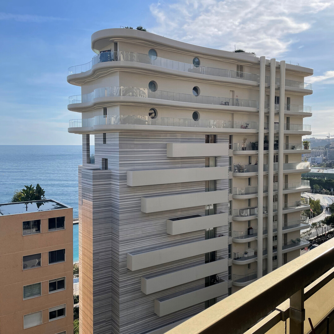 2 rooms sea view high floor
