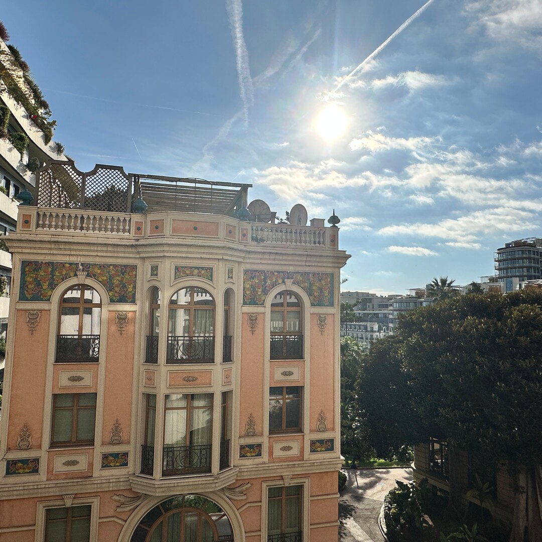 MONTE CARLO PALACE - Office