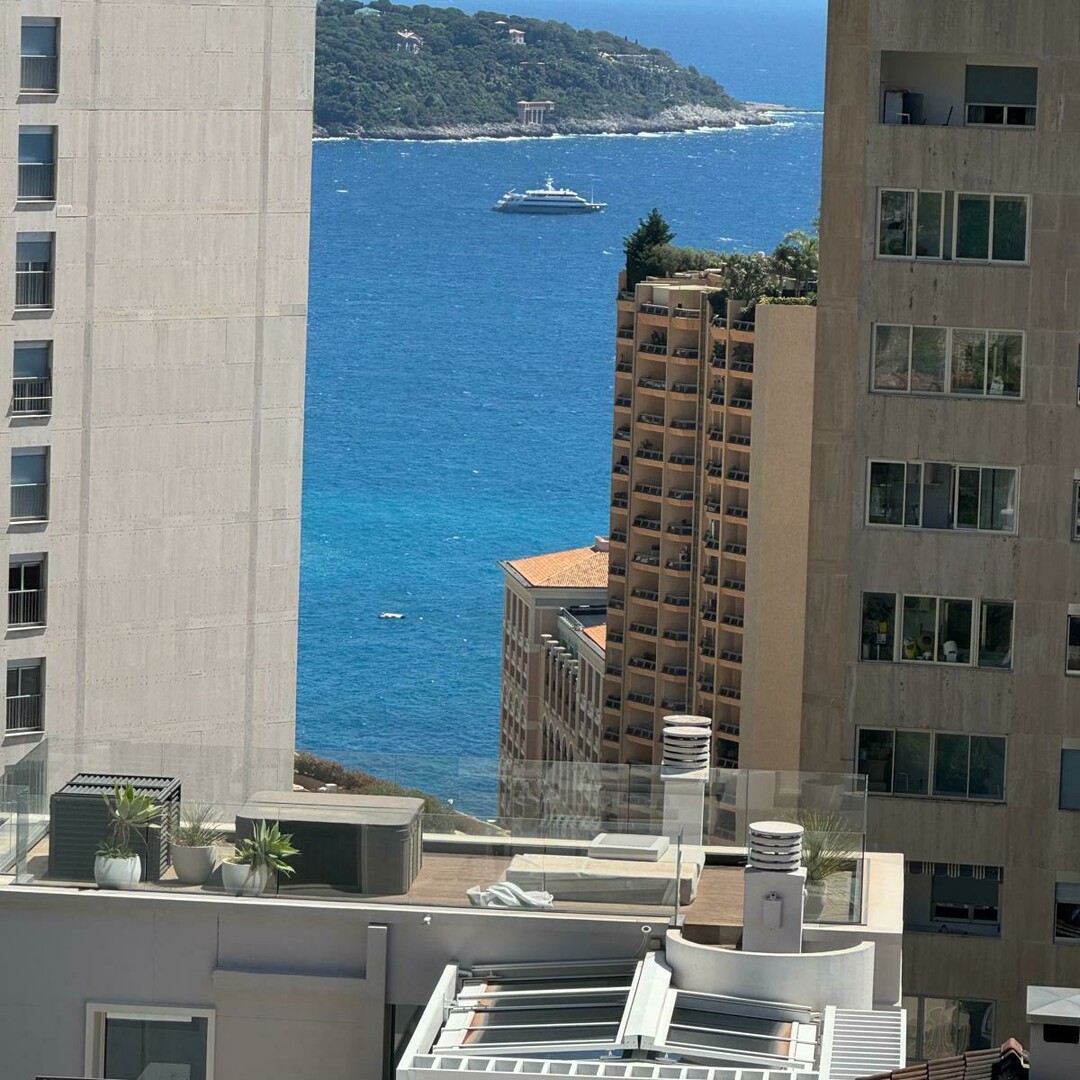 LAROUSSE / ANNONCIADE / STUDIO WITH SIDE SEA VIEW