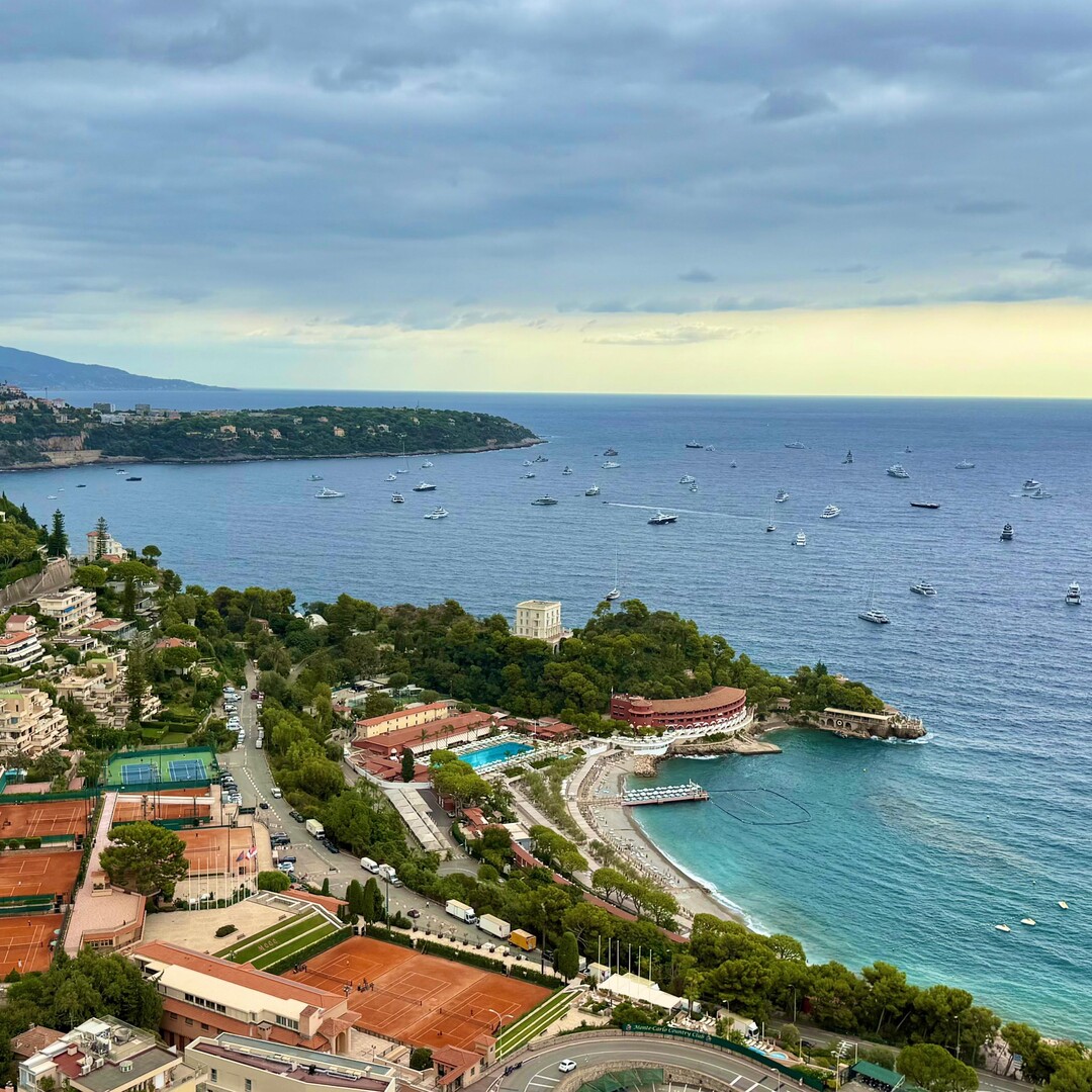 SAINT ROMAN / PARC SAINT ROMAN / 4/5 ROOMS