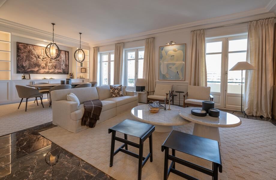 Charming Penthouse in the Carré d'Or