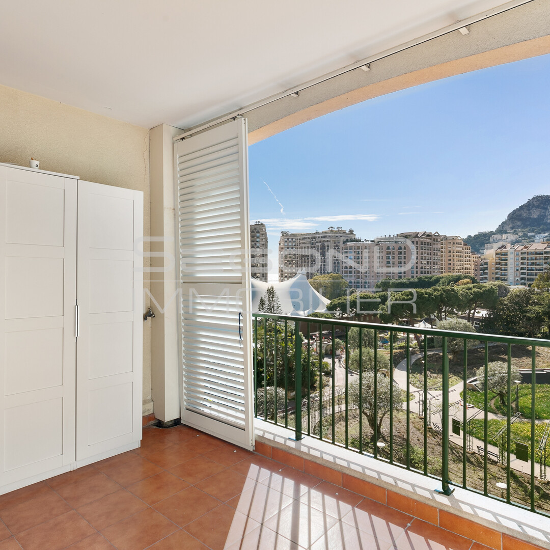 Exclusive sale 2 rooms apartment with parking and cellar in Monaco Fontvieille
