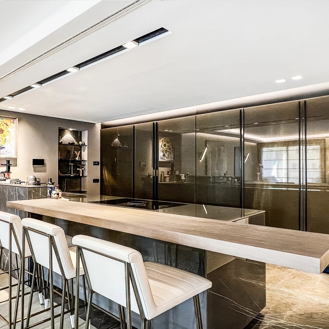 Les Cyclades - Elegant and luxurious 4 bedroom apartment
