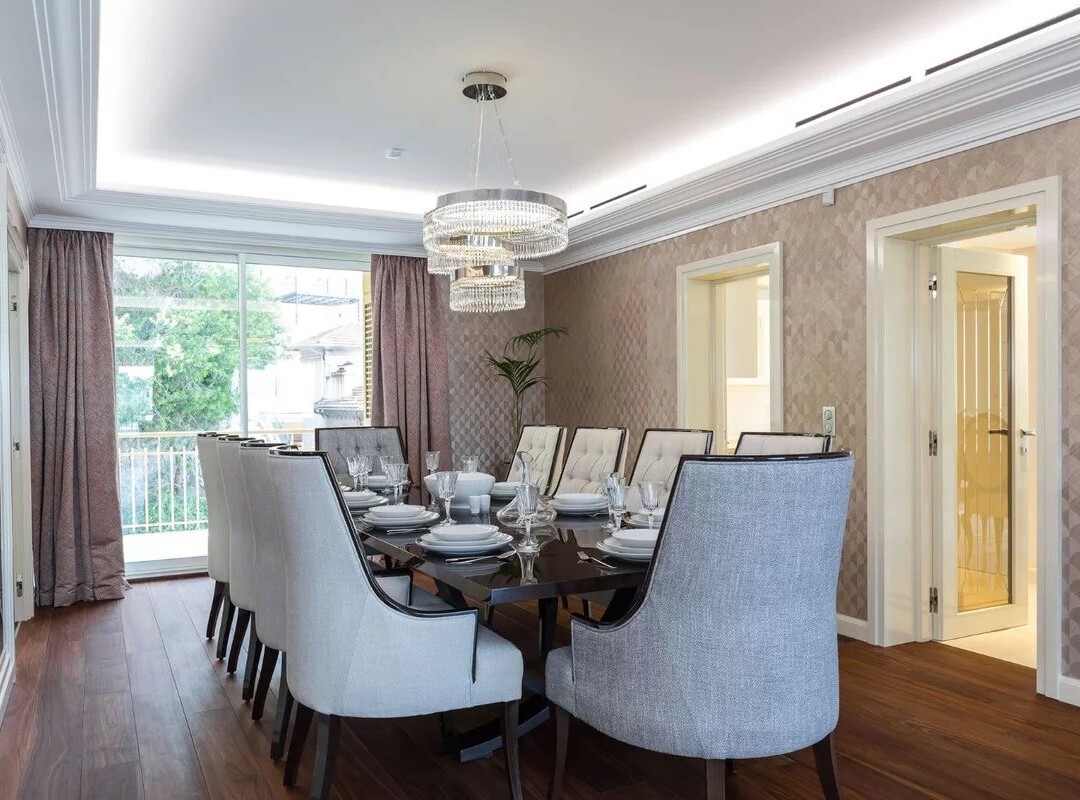 Le Panorama - Fully renovated Six Bedroom