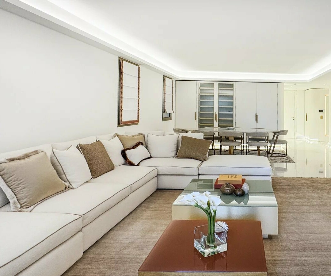 LUXURIOUS AND SPACIOUS 3 BEDROOM APARTMENT FULLY FURNISHED - TURNKEY