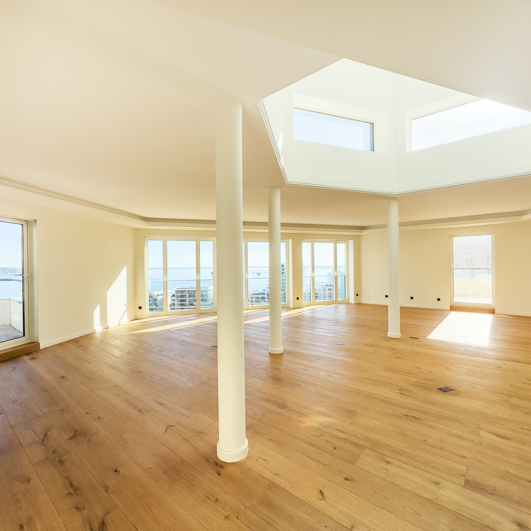 EXCEPTIONAL TRIPLEX PENTHOUSE