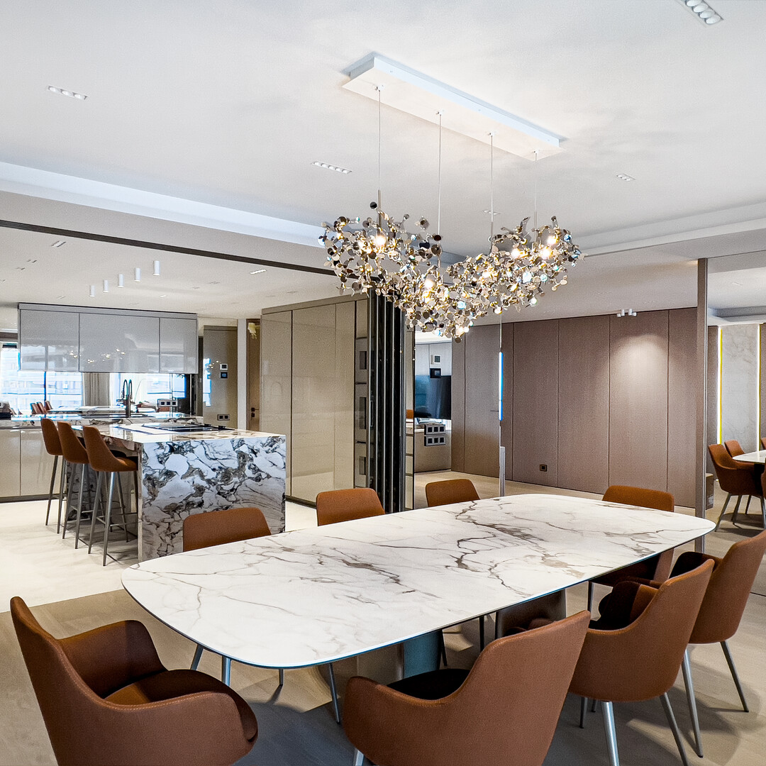 PARC SAINT ROMAN - EXCEPTIONAL 4/5 BEDROOM APARTMENT - FULLY FURNISHED
