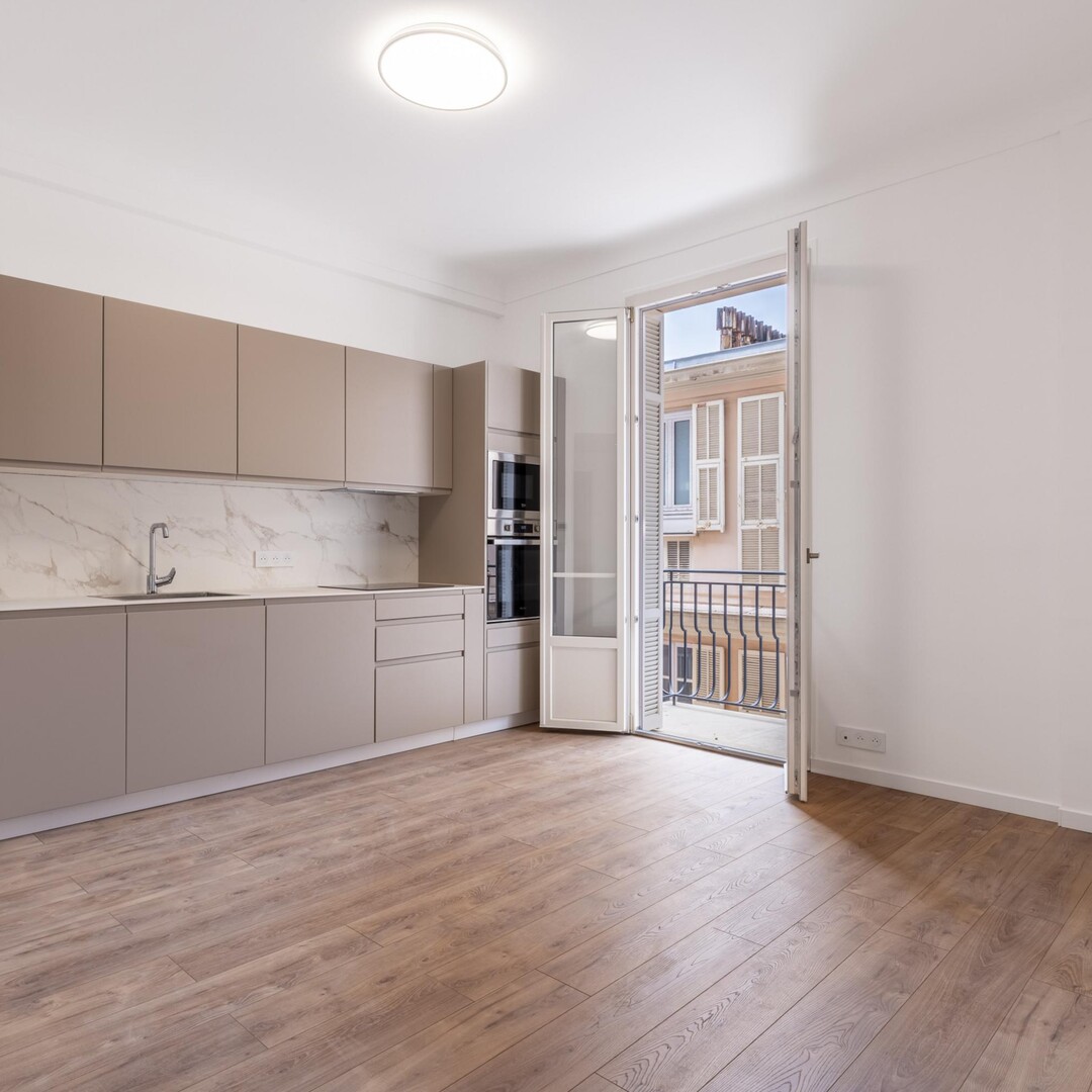 Renovated | 2-bedroom apartment | Boulevard d'Italie