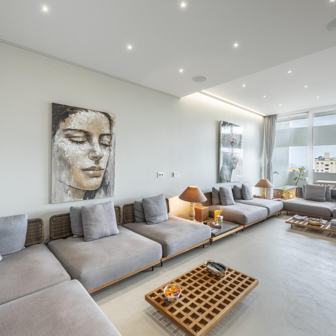 Spacious family duplex apartment | Modern building | La Condamine