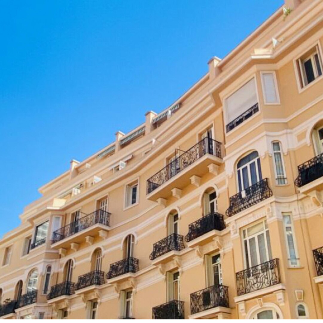 Renovated | 2-bedroom apartment | Boulevard d'Italie