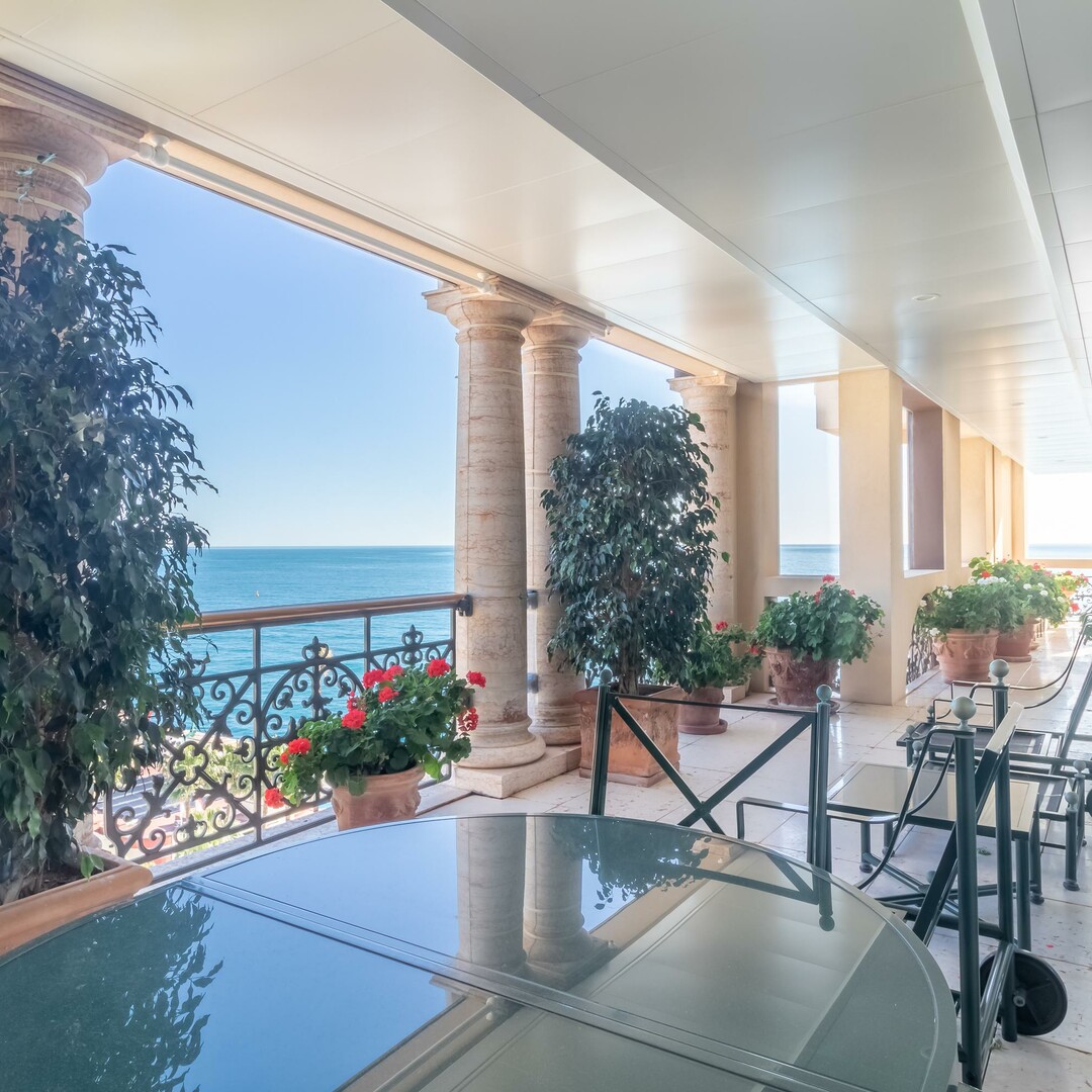 Gorgeous apartment in Seaside Plaza - Sea and Cap d'Ail port views