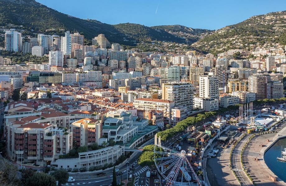 Large Studio Apartment in Monaco