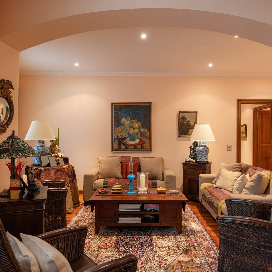 ARMORIAL - La Rousse - Family Apartment - 3-Bedroom Apartment - Mixed Use