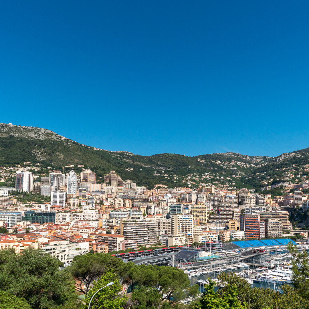 Monaco Ville - 3-rooms duplex flat - Sea and port panoramic views