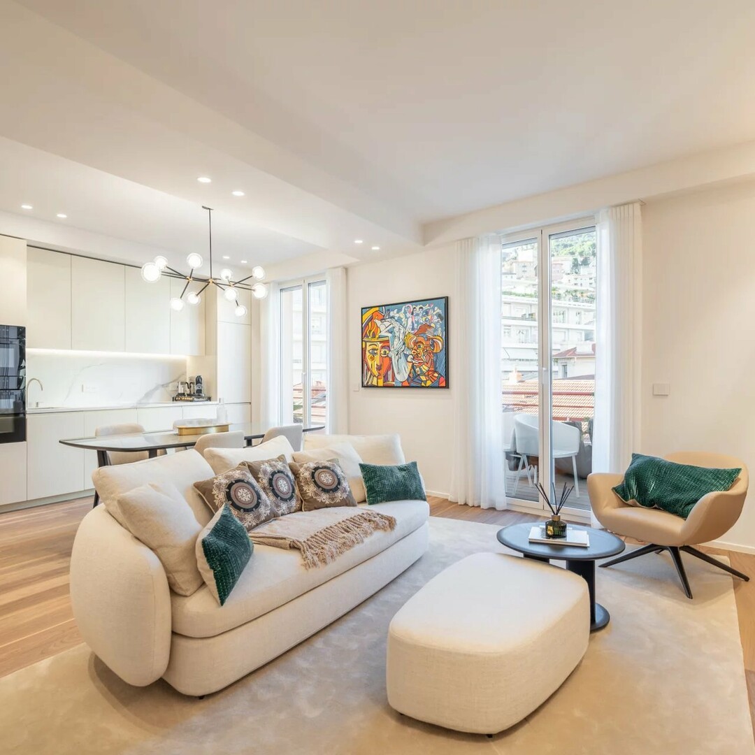 RICHMOND - Monte Carlo - Renovated 2-Bedroom Flat
