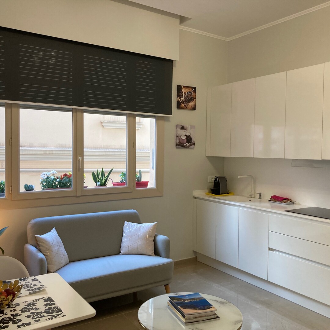 CHARMING 2 ROOM APARTMENT - FEW CHARGES - CLOSE TO AMENITIES